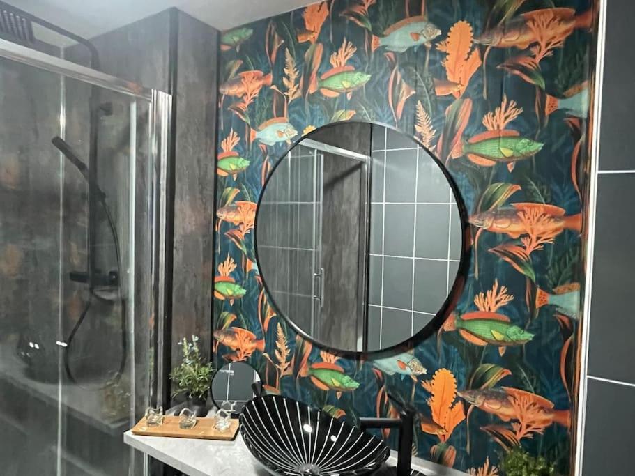 The Exclusive Jacuzzi Apartment Birmingham Eksteriør billede